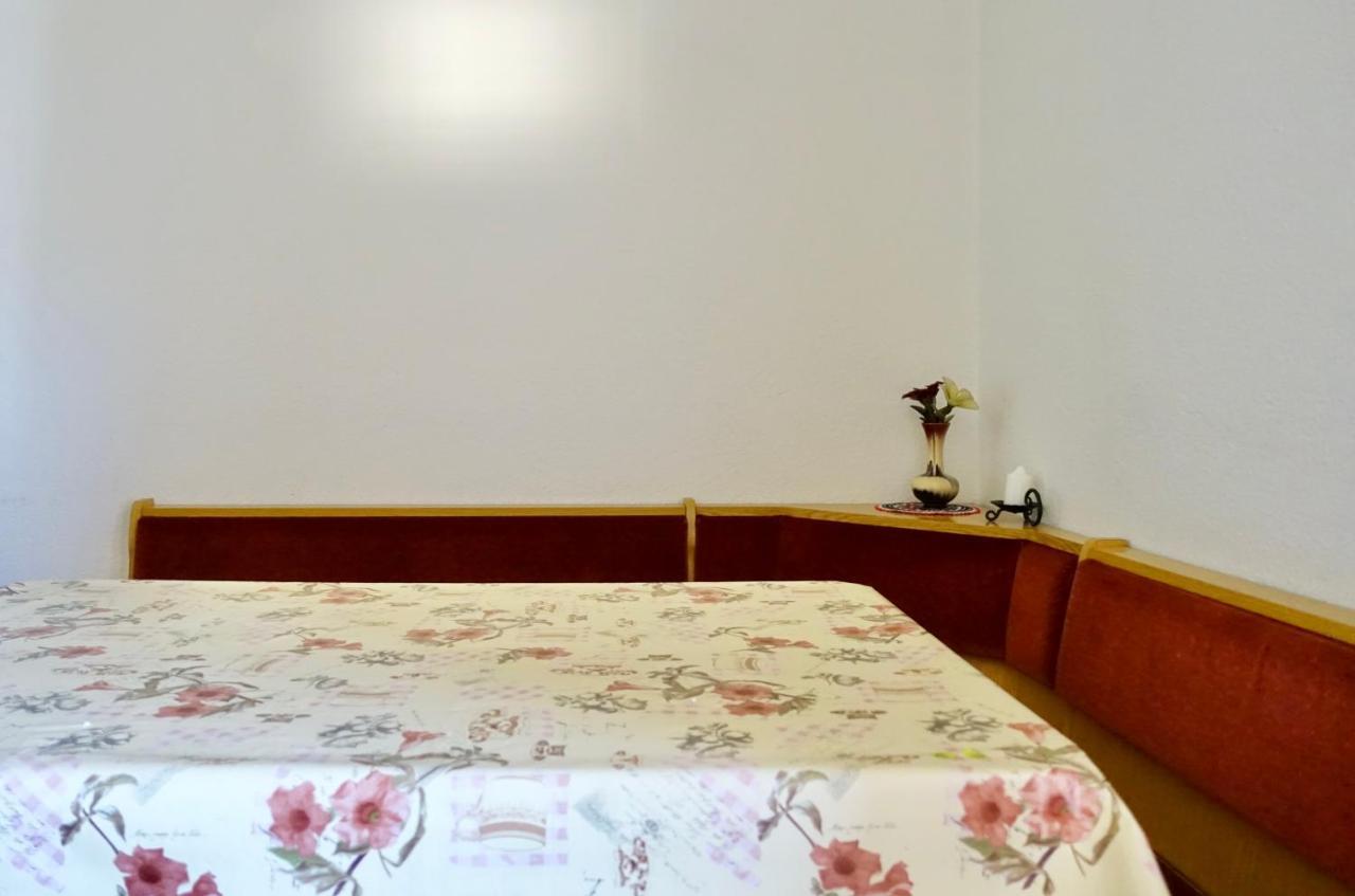 Apartmán Ciasa Preroman App. Vista Castello San Martino in Badia Exteriér fotografie